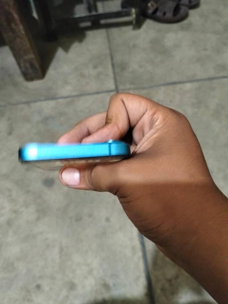 Iphone 13 3