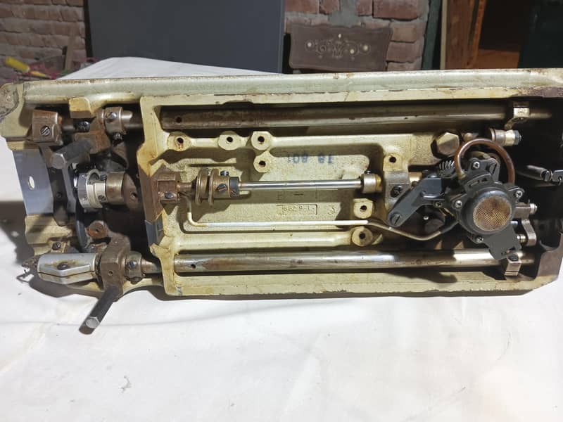 Jucki Machine Head 5