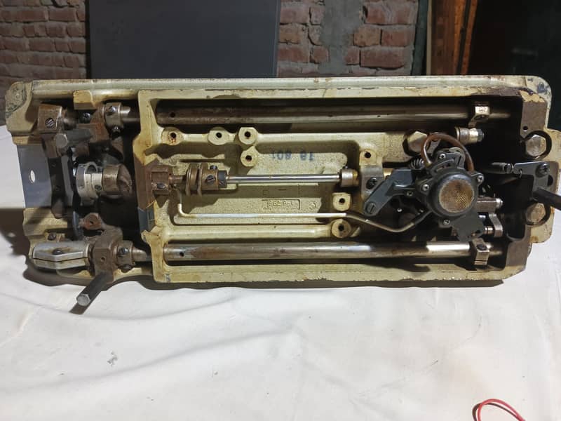 Jucki Machine Head 10