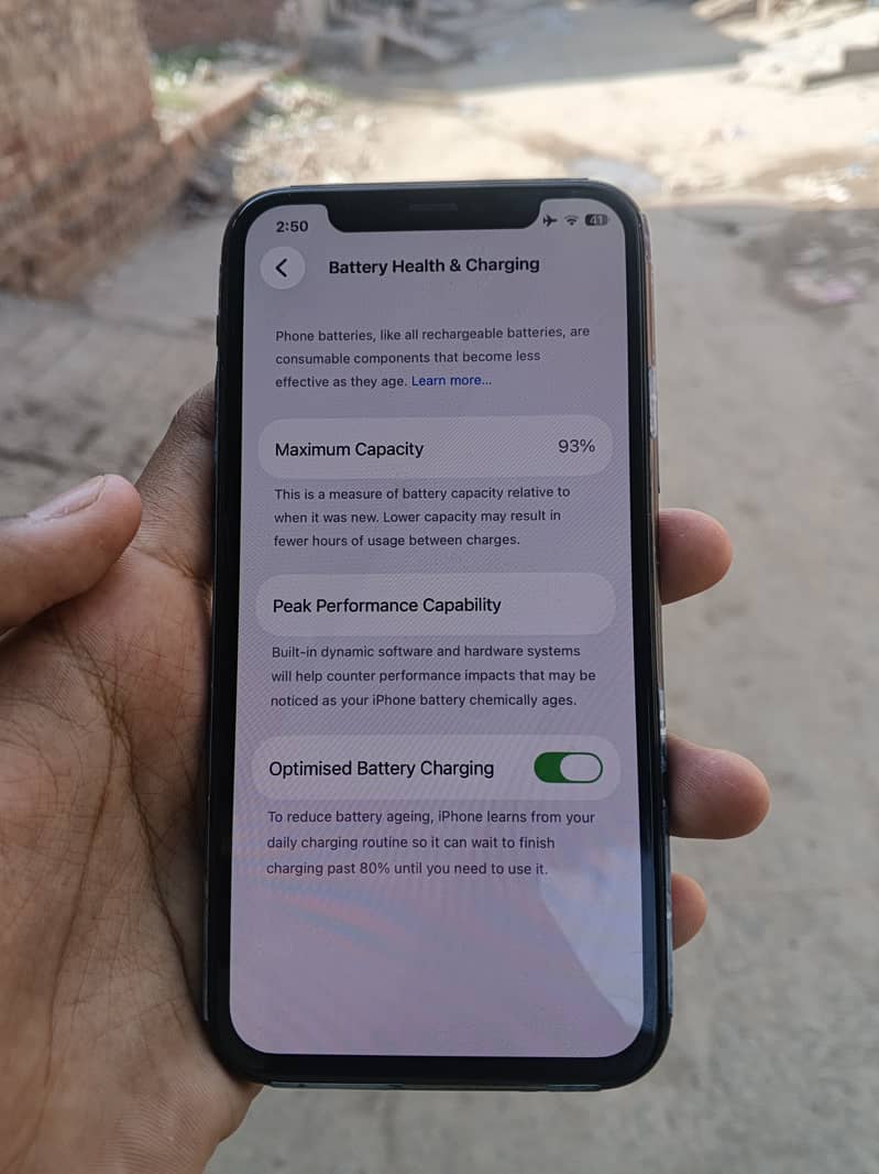 Apple iPhone 11 Pro 2