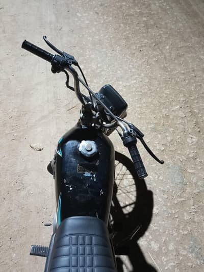Unique 125 2018
