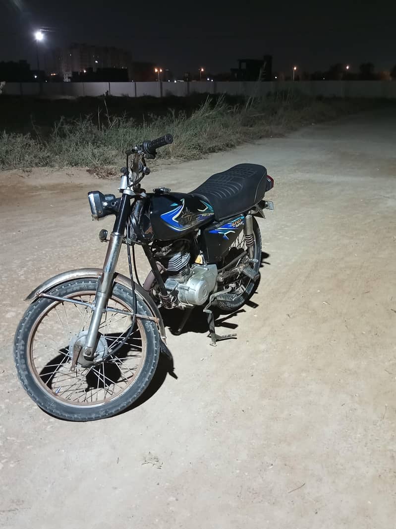 Unique 125 2018 2