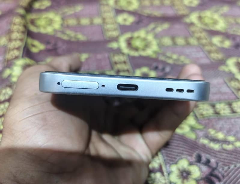 OPPO A6s pro 3