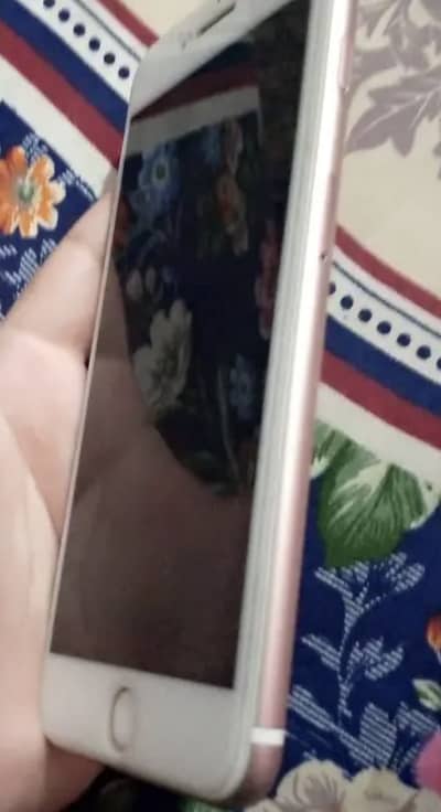 Apple iPhone 7 Plus Glass me creek hay