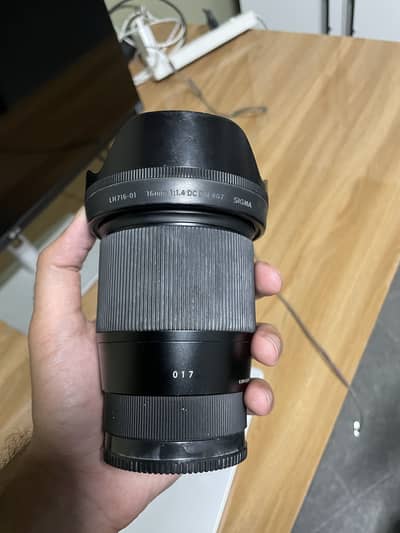 Sigma 16mm 1.4
