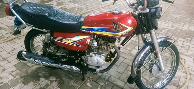 Honda 125for sell watsap call numbers 03145732107