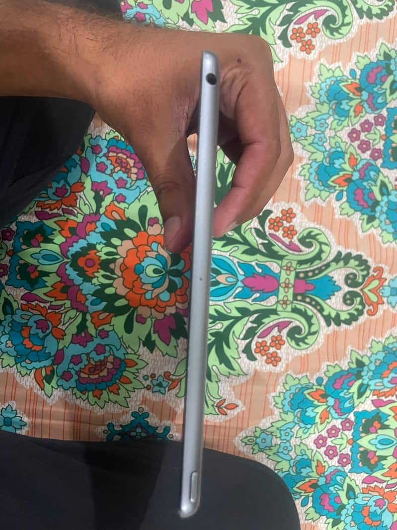 ipad 8 generation 4