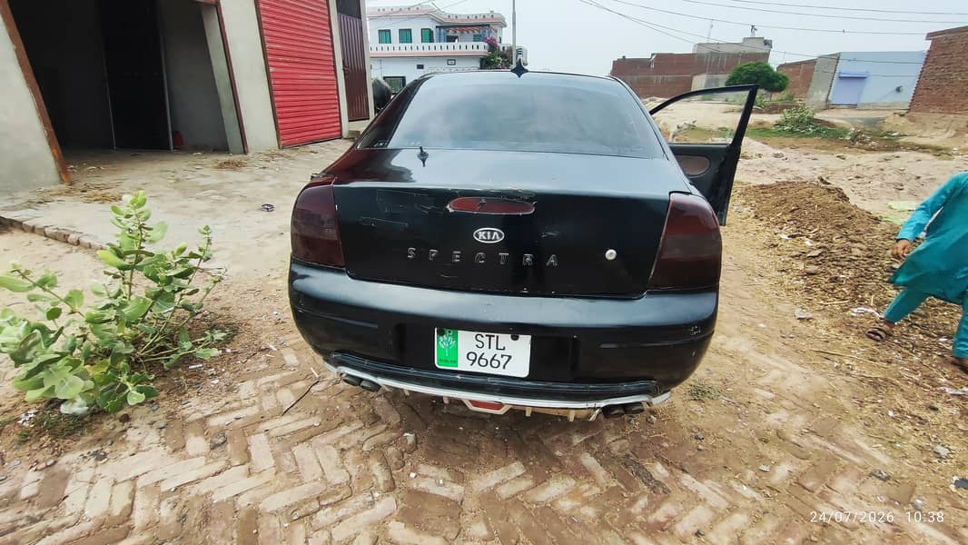 Kia spectra 11