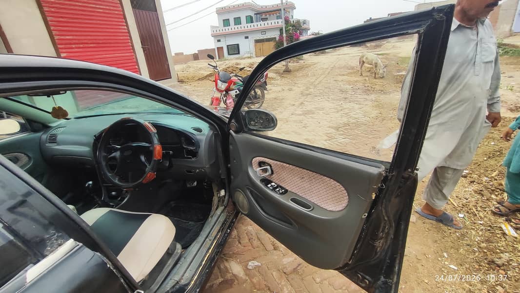 Kia spectra 17