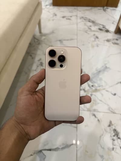 Apple iPhone 16 Pro