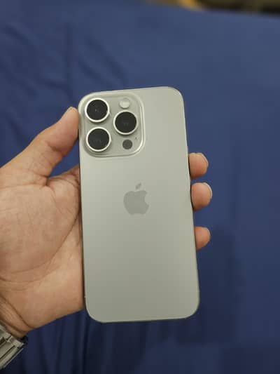 Apple iPhone 15 Pro