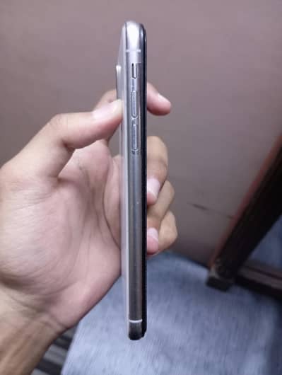 Apple iPhone XS