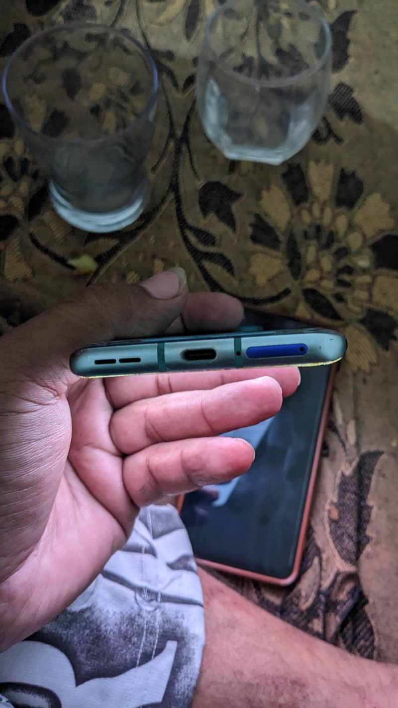 one plus 8pro 3
