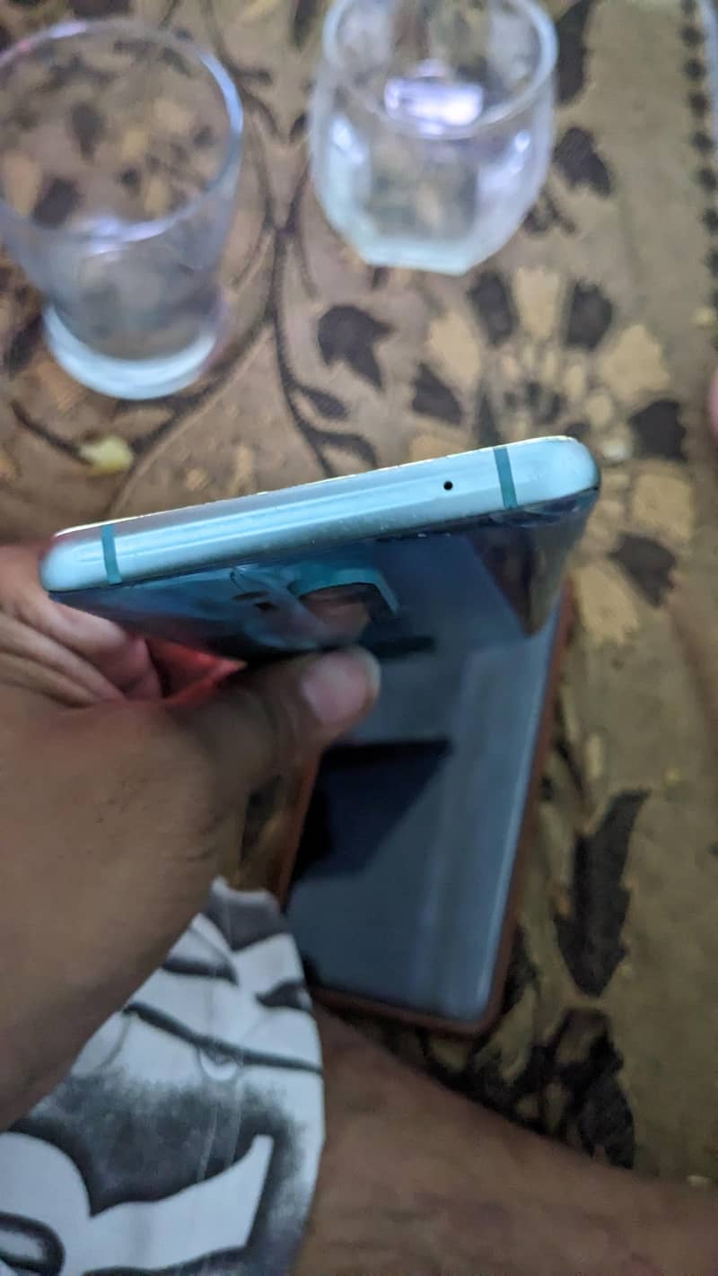 one plus 8pro 6
