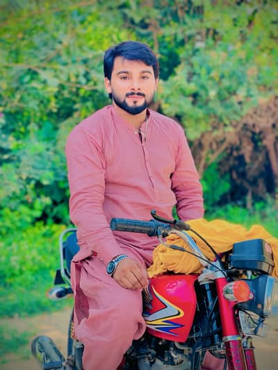 I need job Mujha job ki need hai