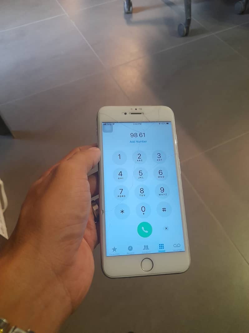 Apple iPhone 6 Plus 2