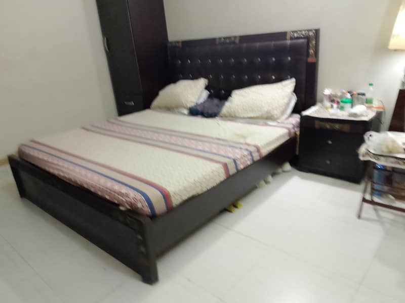 Bed Set with side tables 1