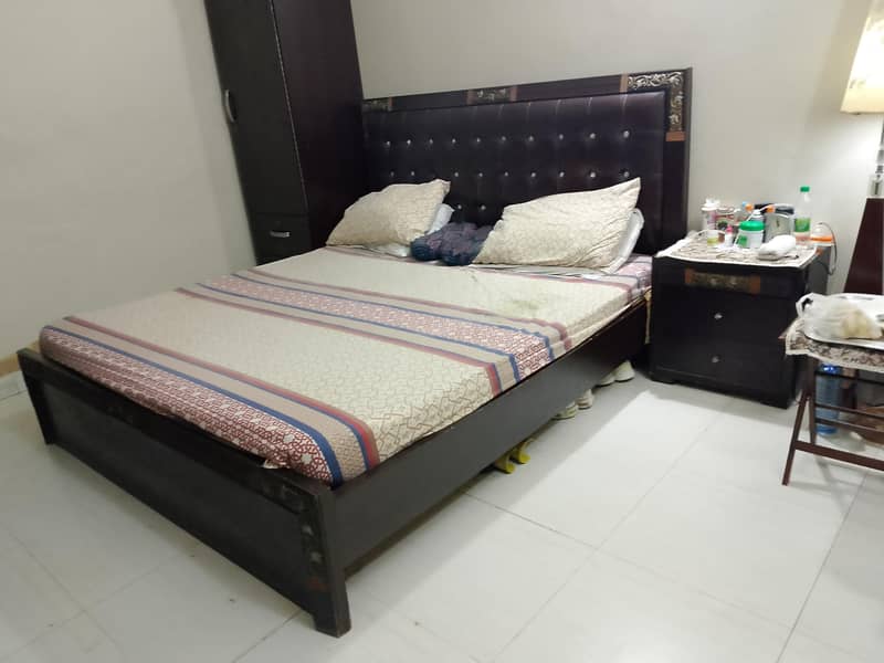 Bed Set with side tables 2