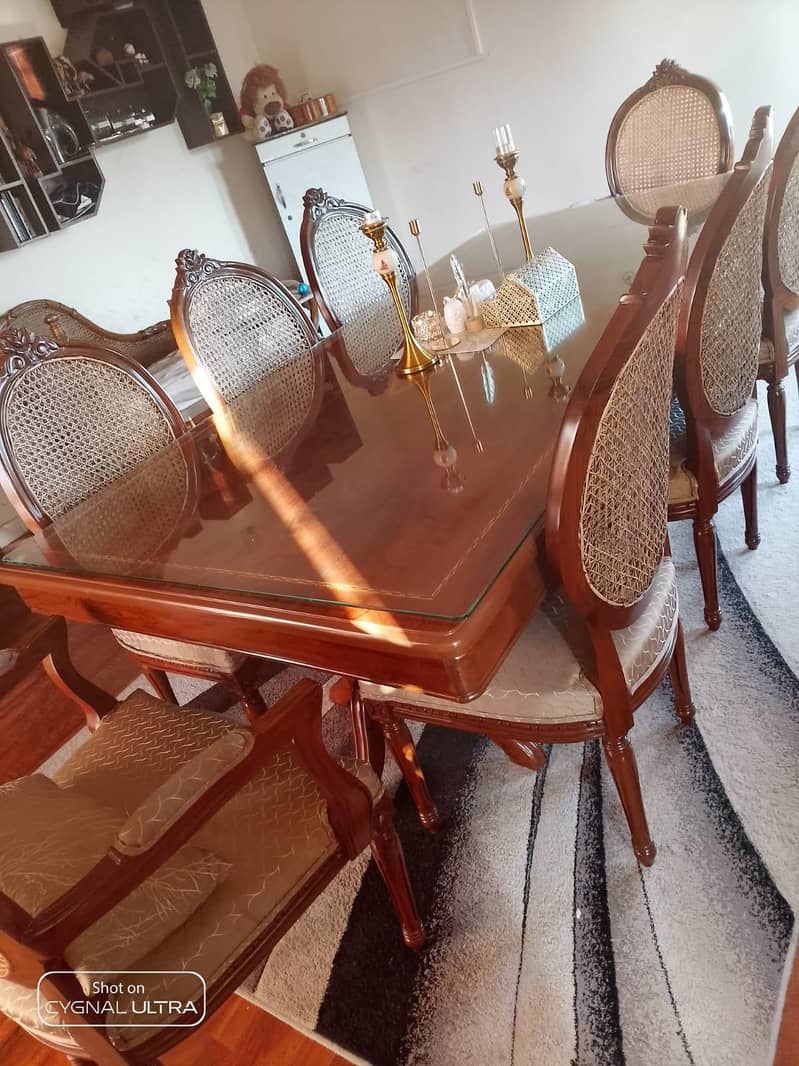 dinning table 1