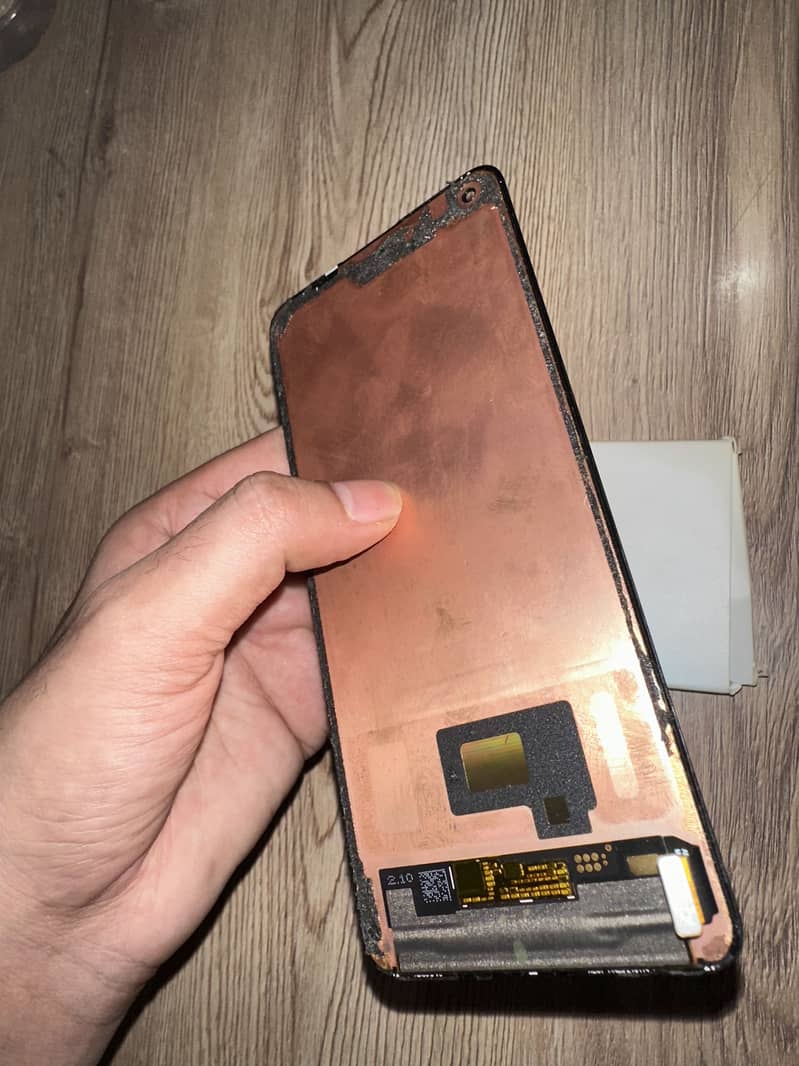 One plus 8T original panel 1