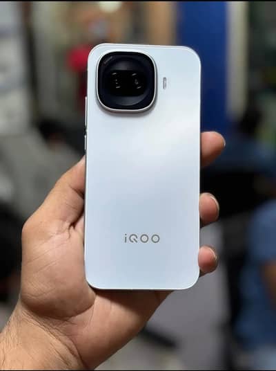 Vivo IQOO Z11 Turbo 5G Flagship Model