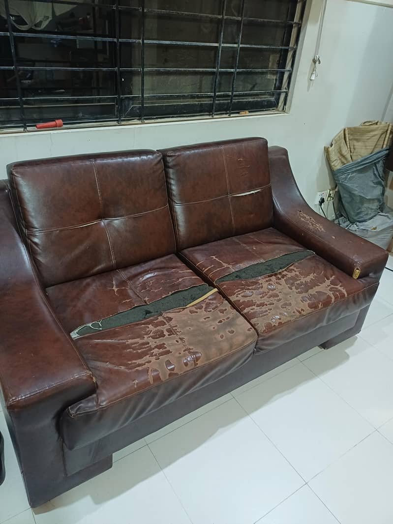 sofa two seater 2