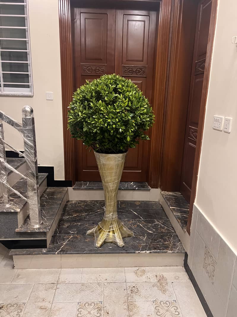 Silver Casting Planter 3