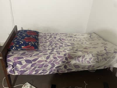Brand new wodden bed