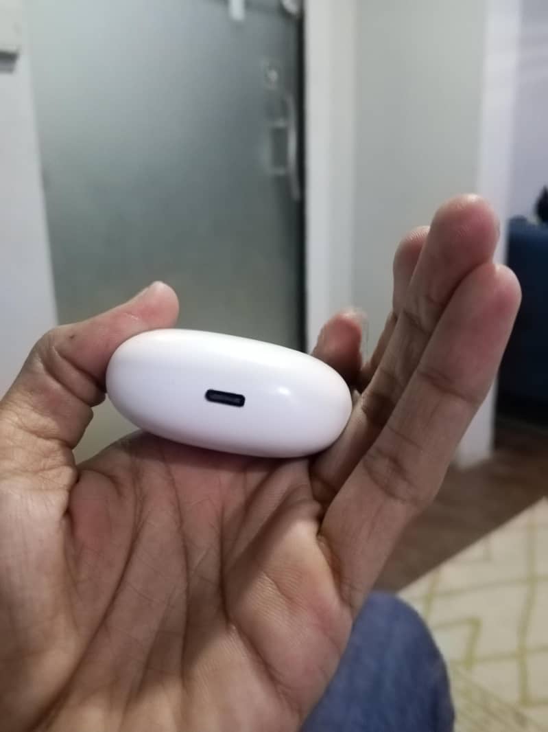 Buds pro 4 3