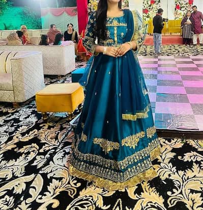 lehnga Katan pure silk. . . colour aqwa