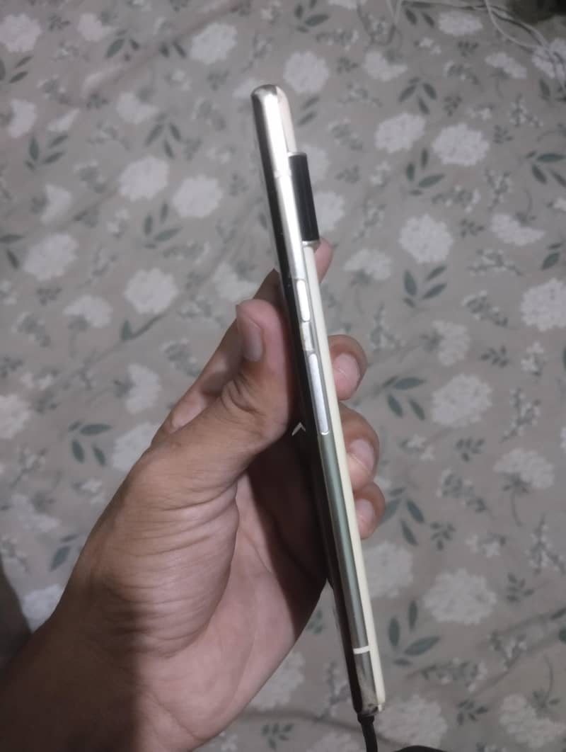 Google Pixel 6 Pro 4