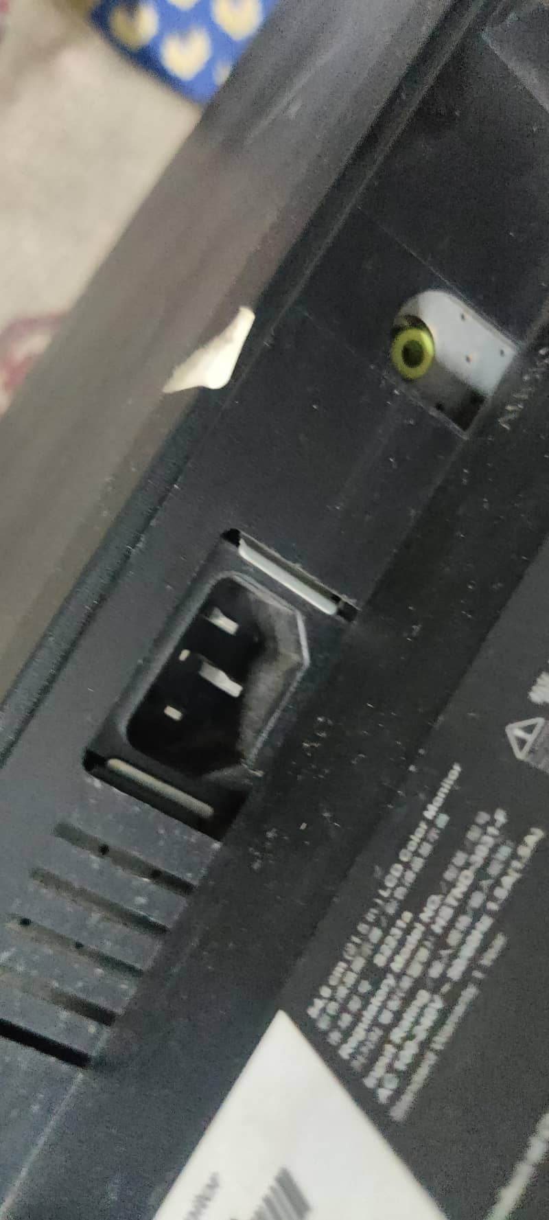 LCD 22 inch 6
