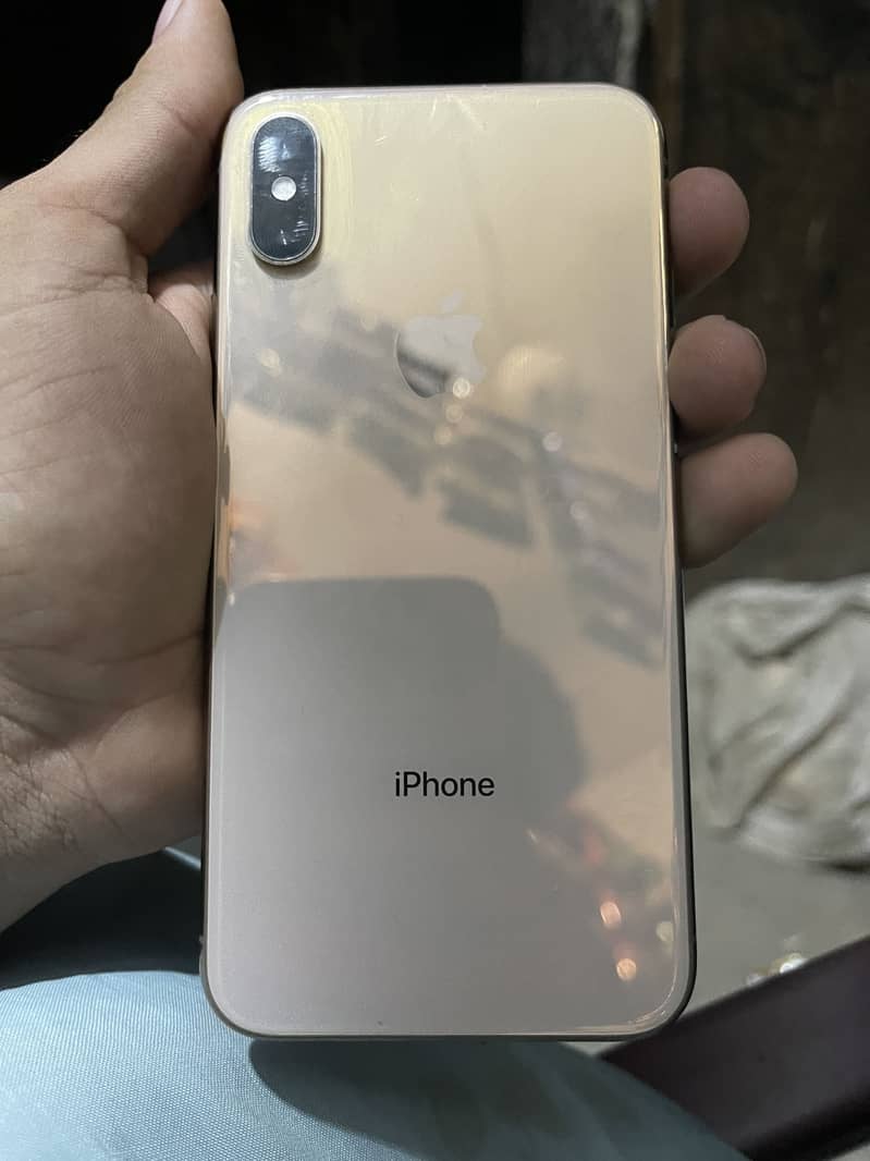 Apple iPhone XS 5
