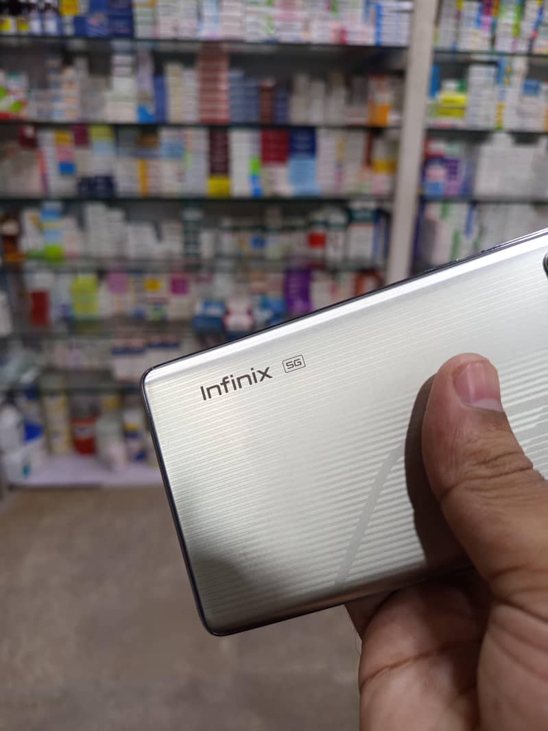 Infinix Note 40 Pro Plus 6