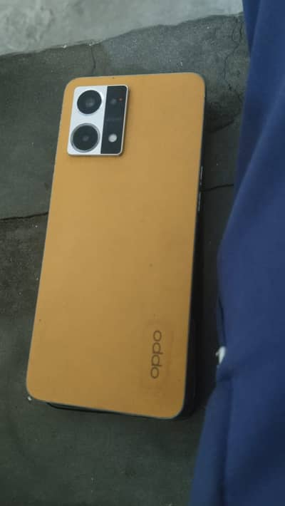OPPO F21 Pro