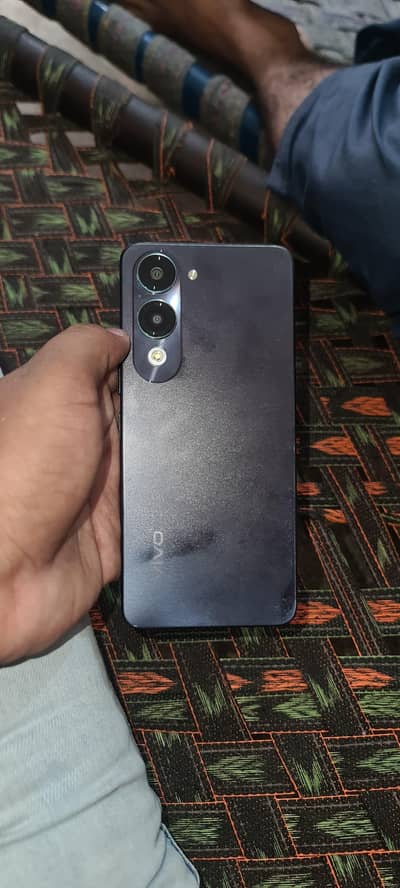 Vivo Y04