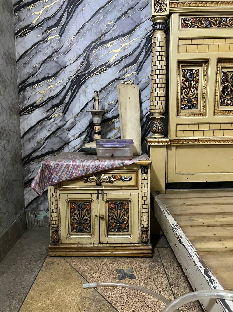 completely bed set available 2 bed set 2