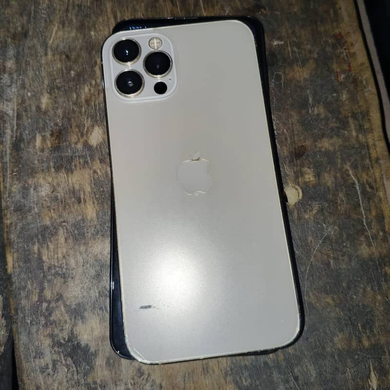 Apple iPhone 12 Pro 1