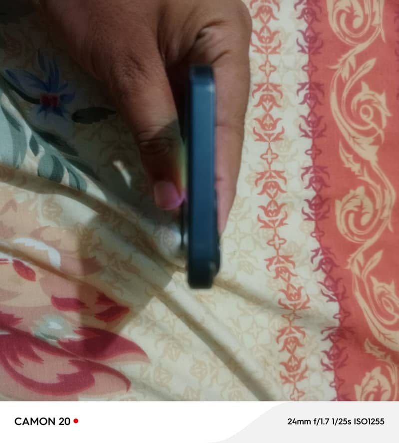 iphone 13 10/10 4