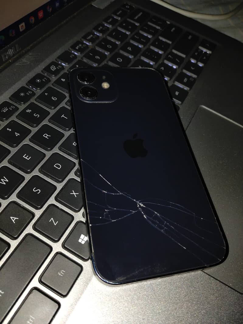 Apple iPhone 12 8