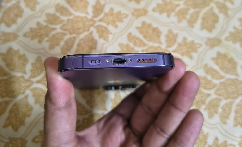 Apple iPhone 14 Pro 3
