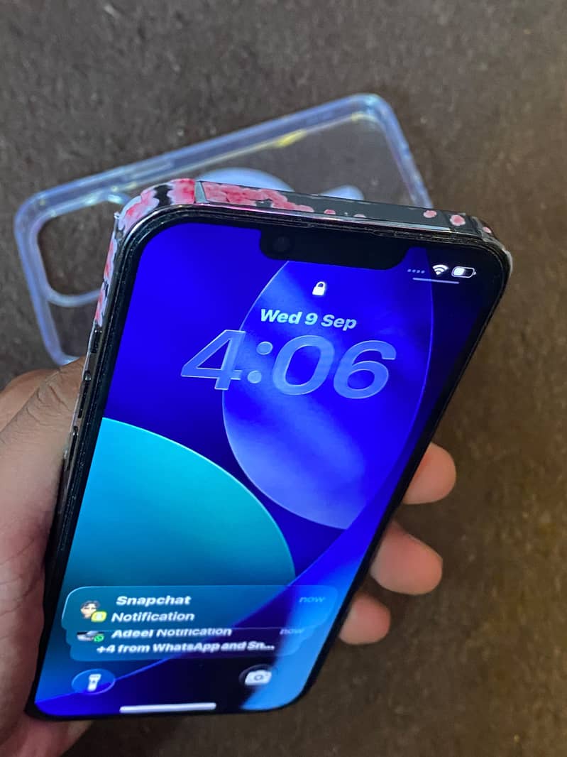 Apple iPhone 13 Pro 2