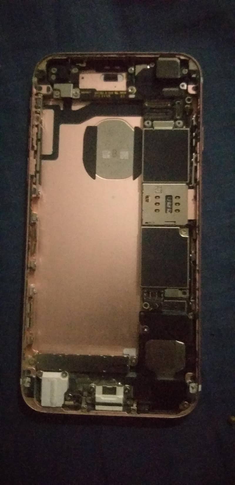 Apple iPhone 6S 2