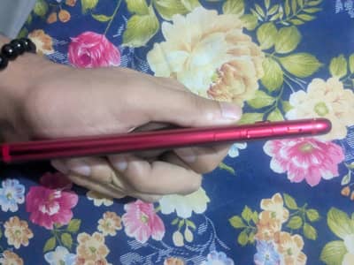 Apple iPhone SE