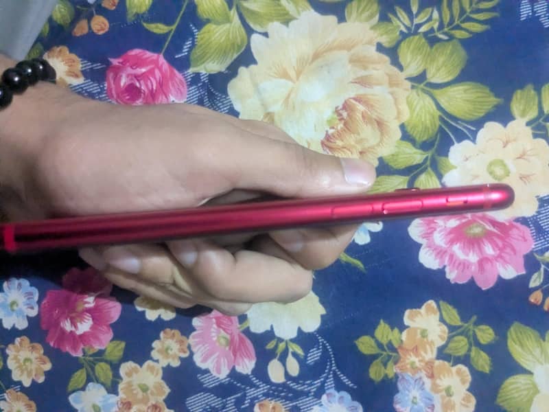 Apple iPhone SE 0