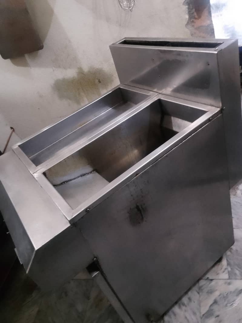 fryer 4
