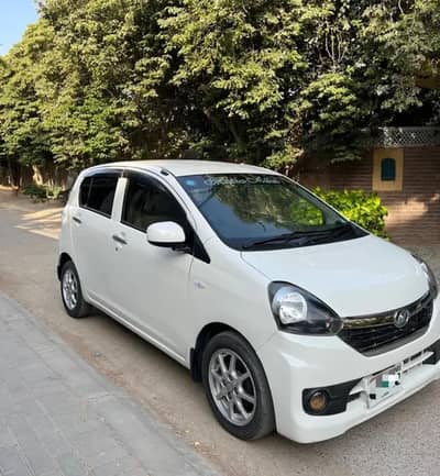 Daihatsu Mira 2017