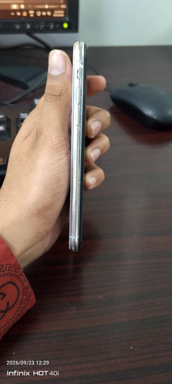 Apple iPhone X 0