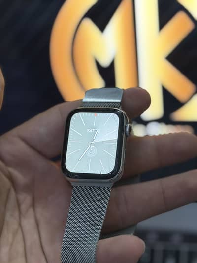 apple watch series 4 stainless steel