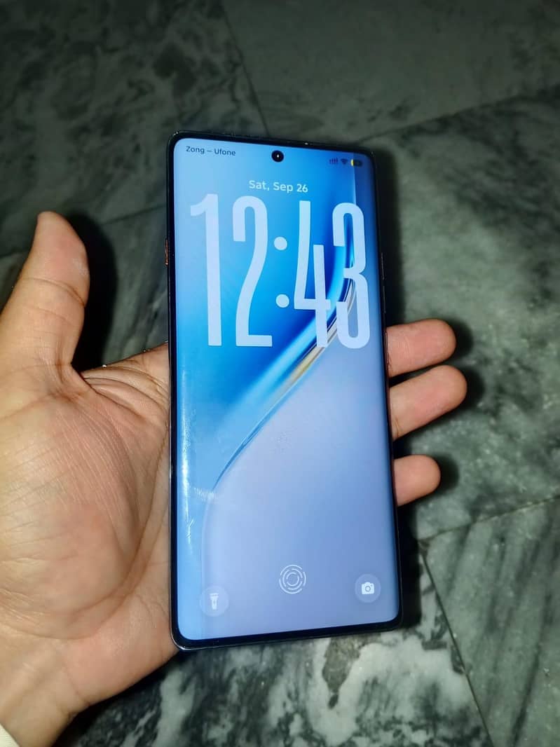 Tecno CAMON 40 Pro 2